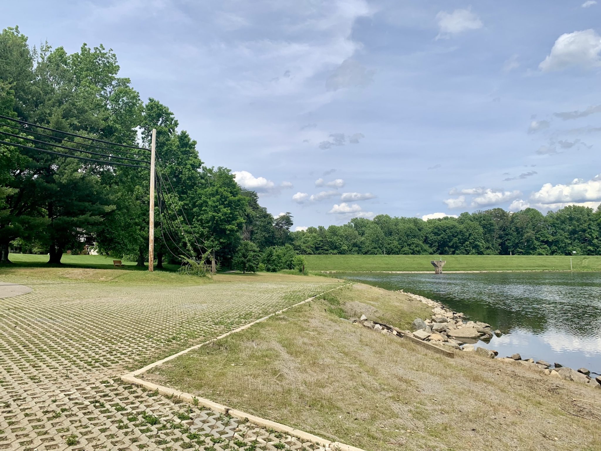 Exploring Lake Barton in Burke Centre, Virginia - The Nellis Group Blog